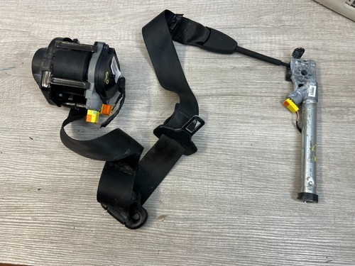 2013-2018 OEM Ford Focus Front Right Passenger Seat Belt Retractor 623374400D