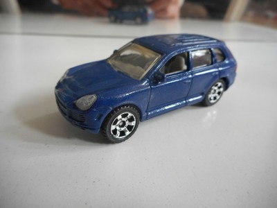 Matchbox porsche cayenne