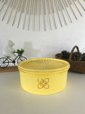 Lot de 2 boites Tupperware Soleil vintage et Soucoupe - TBE - Arts de la table