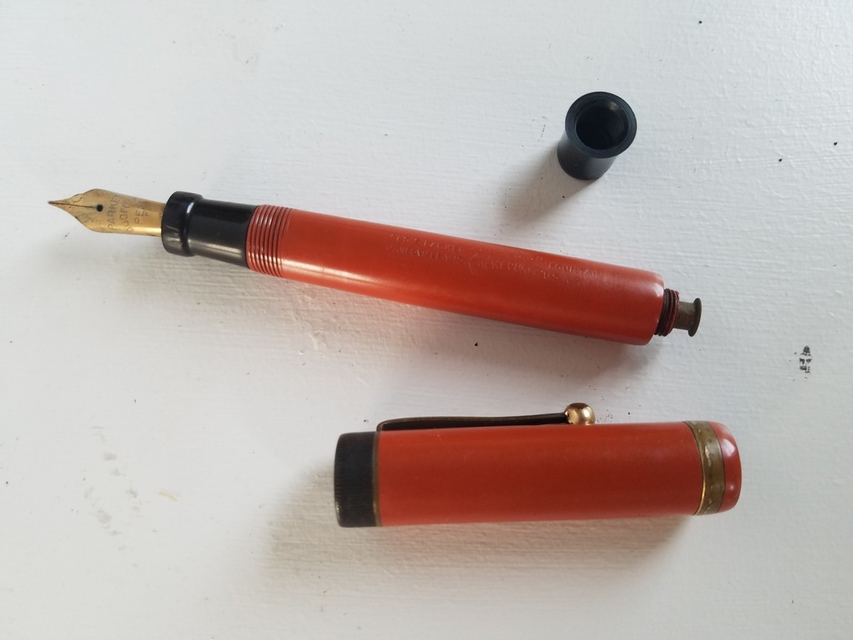 Antique Vintage PARKER DUOFOLD JR. LUCKY CURVE FOUNTAIN PEN Antique Vintage PARKER DUOFOLD JR. LUCKY CURVE FOUNTAIN PEN