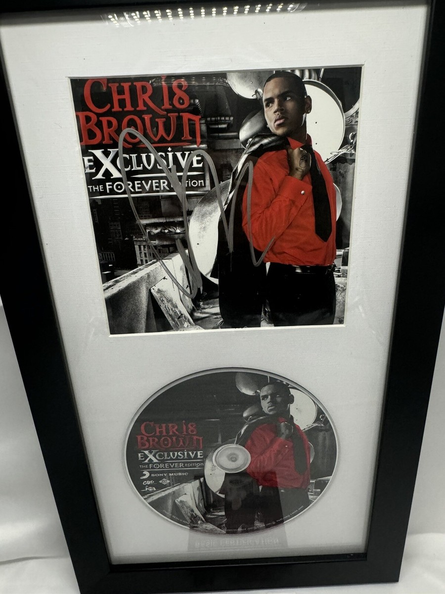 セール中…クリス・ブラウン直筆サイン入り超大型写真…Chris Brown お待たせしました！＞クリス・ブラウン、3年ぶりとなる待望の