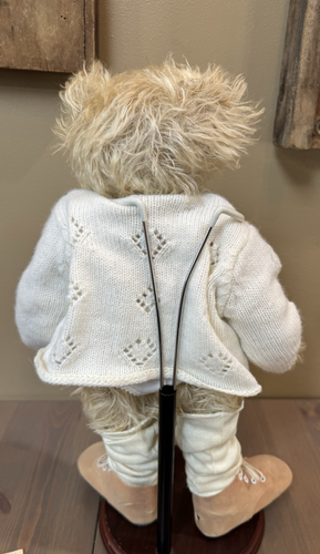 Boassy Bears 15" Chessley Cream Mohair Bear by Gay Talbott Boassy - Picture 4 of 13