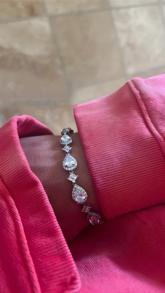 Popular GIVENCHY Crystal Flex Bracelet - Imagen 4 de 4