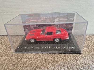 1/43 DEAGOSTINI AMERICAN CARS - 1963 CHEVROLET CORVETTE C2 STING RAY COUPE CAR