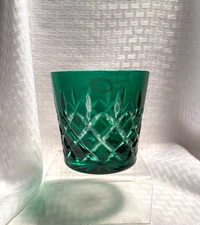 AJKA ARABELLA TUMBLER W/TAG EMERALD GREEN CUT TO CLEAR CRYSTAL HUNGARY BOHEMIAN