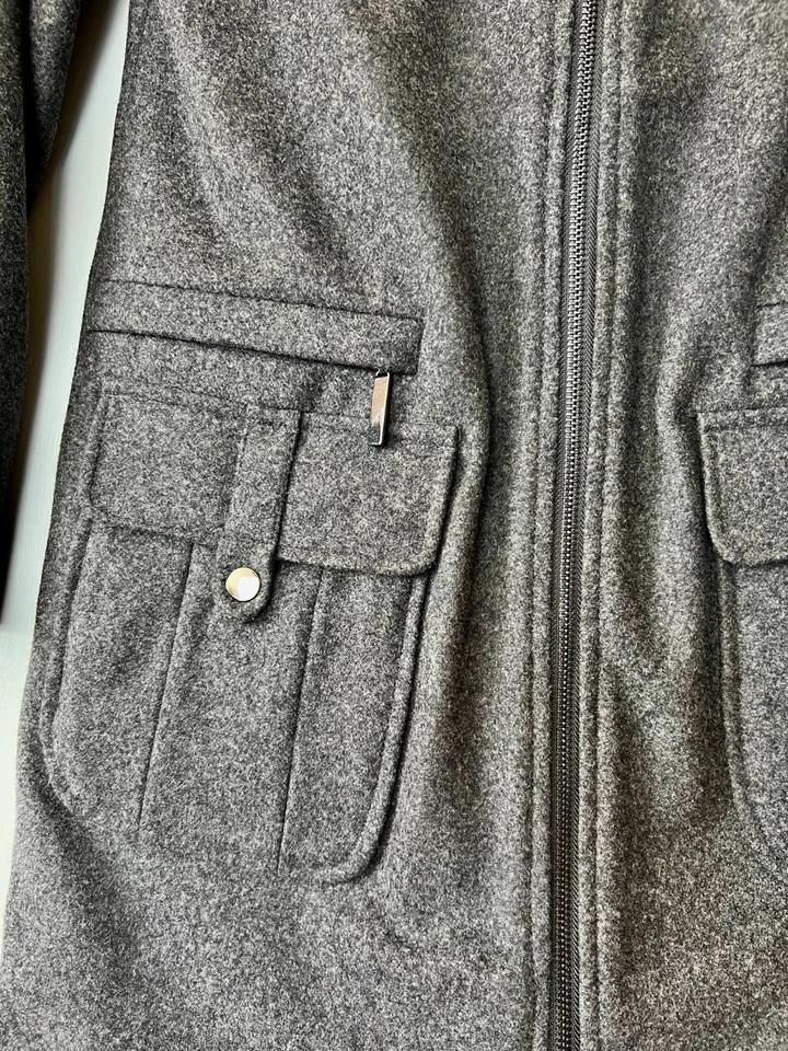 Vertigo Paris Gray Wool Blend Hooded Coat Medium Zip Front Pocket Detail - Image 2 of 4