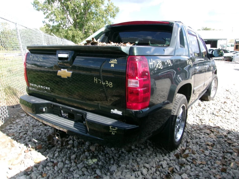 Conjunto de faros derechos usados se adapta a: Chevrolet Avalanche 1500 2013 grado B derecho Foto 3 de 4