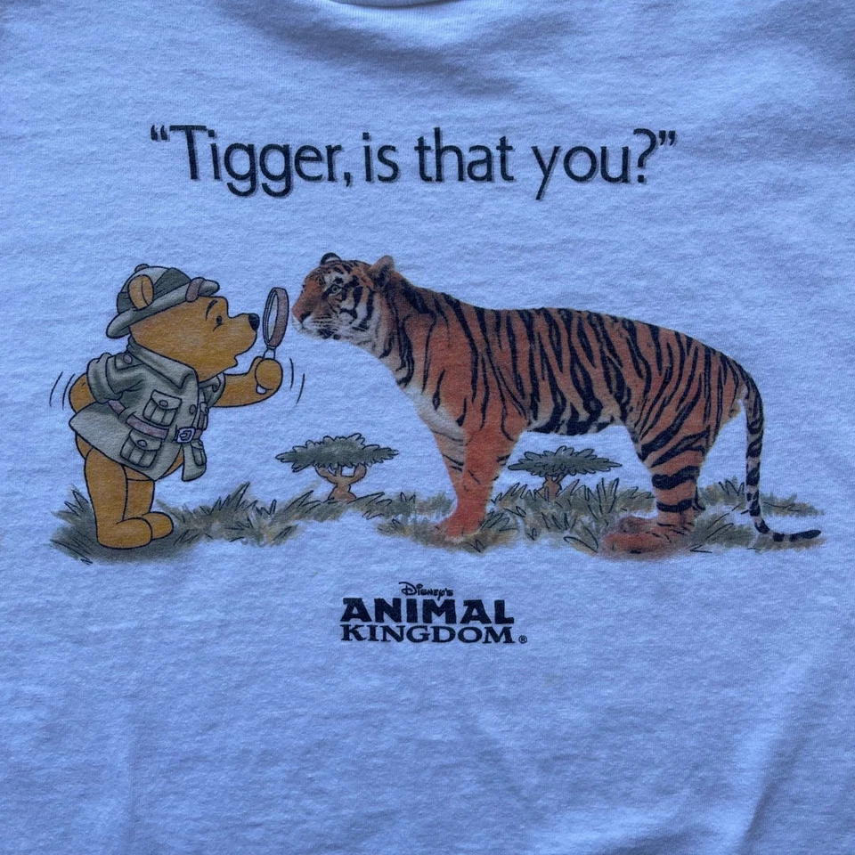 Retro años 90 WINNIE THE P00H ''Tigger Is That You?" Camiseta Promo Unisex S-5XL Foto 2 de 4
