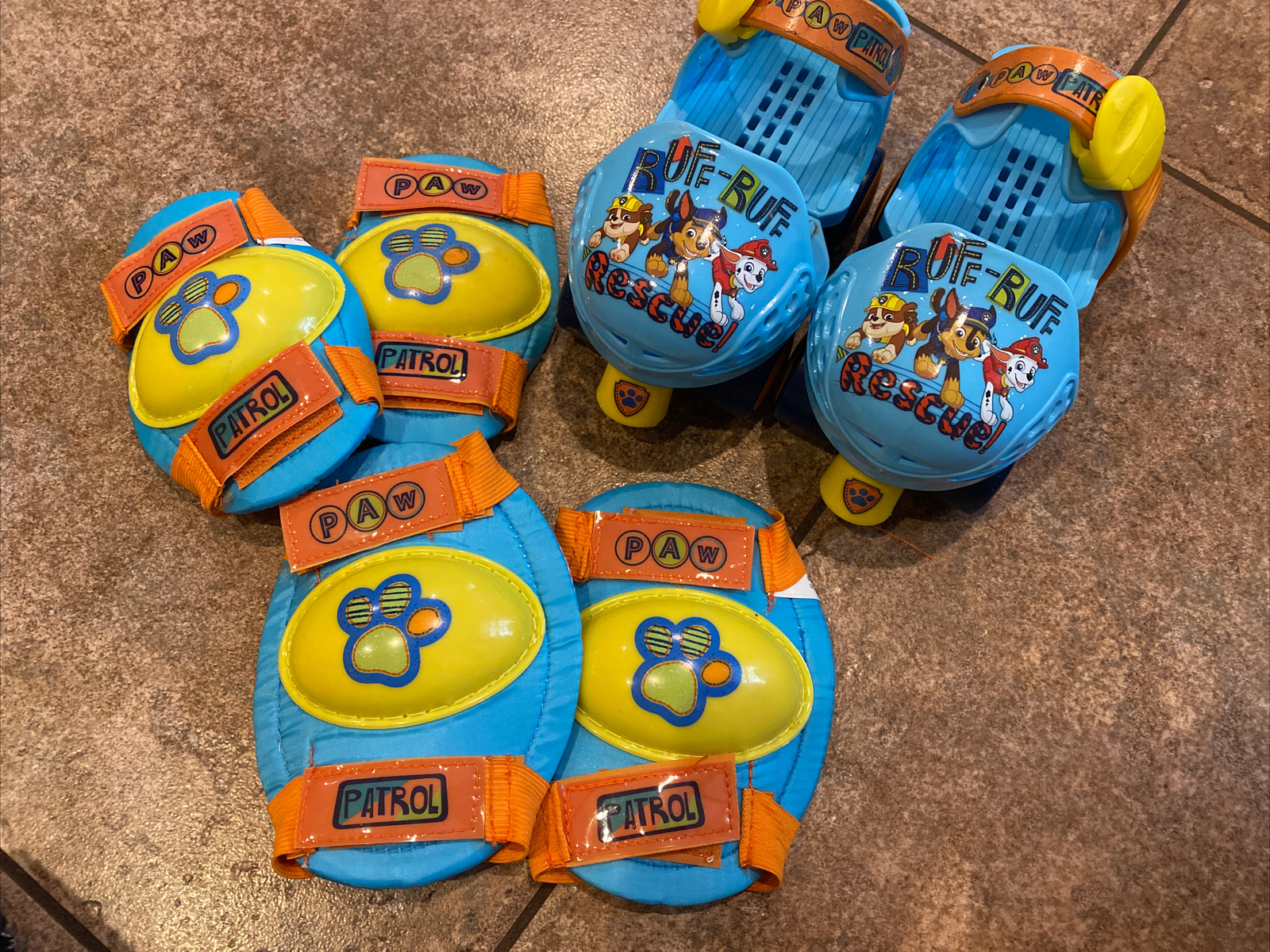 Paw Patrol Junior Adjustable Skate Combo Roller Skates & Knee Pad Set
