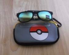 POKEMON TODDLER BOYS PIKACHU SUNGLASSES WITH CASE - NWT