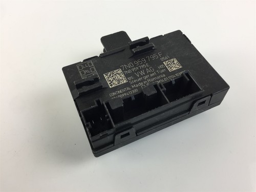 Z2971 VW AG ECU Steuergerät 7N0959795F