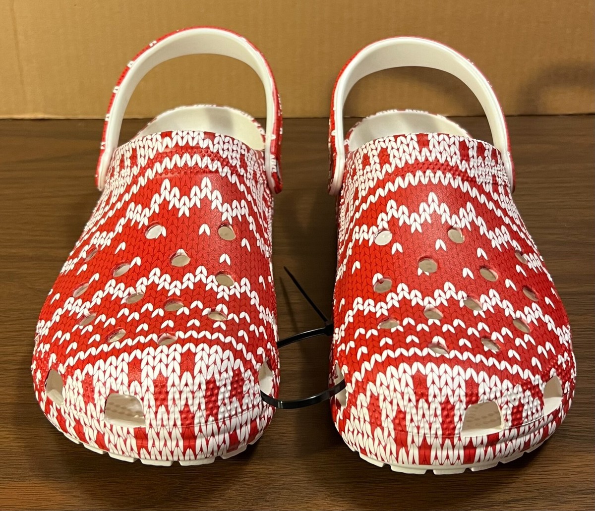 Crocs Classic Red/White Clogs Holiday Christmas Sweater  display picture 2