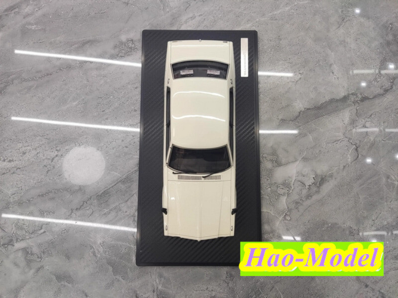 ミニカー 1/18 Nissan Bluebird 2000GTX With Engine 1/18 Nissan Bluebird 2000GTX With Engine