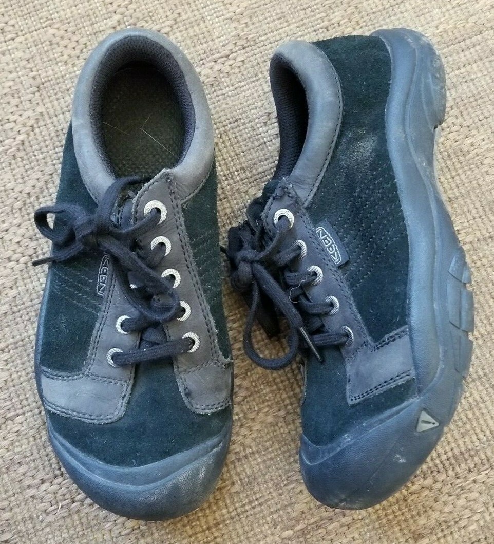 KEEN scarpa da trekking da passeggio in pelle scamosciata nera stringata punta tonda EUR 37 US 4 Wms S