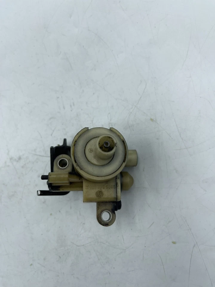 Válvula de transmisión reguladora de vacío 123 300D 300TD 300SDL 1230700046 Foto 2 de 4