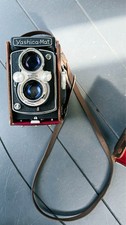 Vintage Yashica-Mat TLR Camera w/Yashion 80mm f/3.5 Lens, Case - Tested/As-is