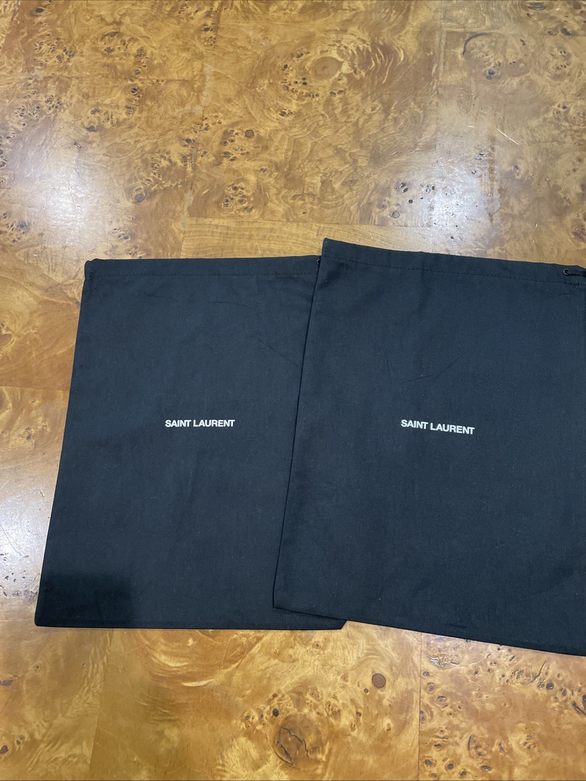 Set di 2 copri sacchetti antipolvere per scarpe con coulisse YSLYves Saint Laurent 13 5x10