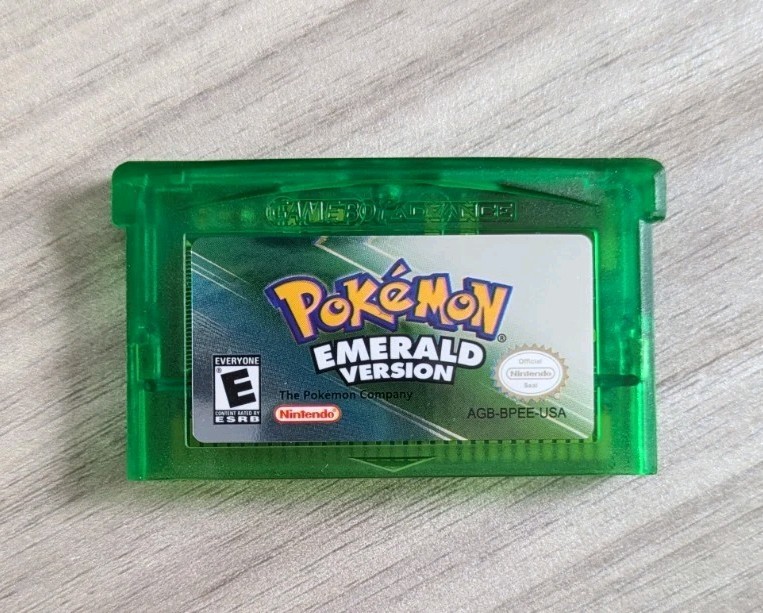 Pokemon Emerald Gameboy Advance