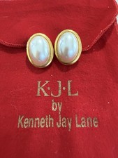 Rare Kenneth J Lane KJL Faux Pearl Gold Tone Oval Clip-on Earrings #3736