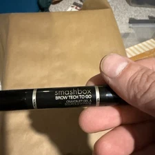 Smashbox  Brow Tech To Go Eyebrow Pencil New Brunette 53220