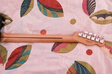 fender telecaster left handed-2011 january-Midnight Wine-Hardly used