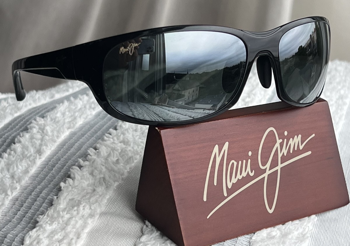 Maui Jim Twin Falls MJ 417 02 Black Frame + Grey Polarized Lens