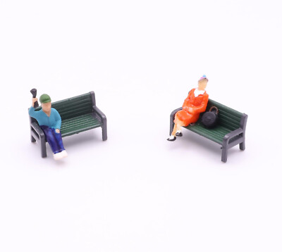 Set of 2 HO Scale Accessory 1:87 Bench & Figurine Station Park Decor