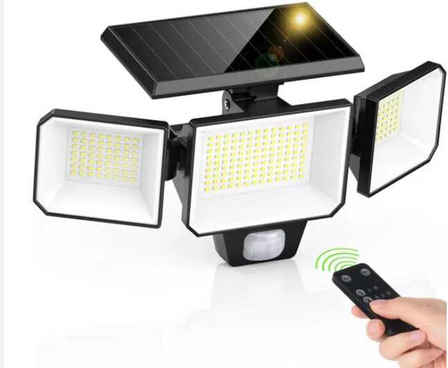 Spot solaire LED extérieur pour sécuriser les zones sombres avec détecteur de mouvement IP65
