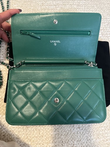 Chanel WOC Wallet On chain Green Lambskin - Picture 9 of 18