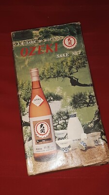 Vintage Ozeki Sake Gift Set
