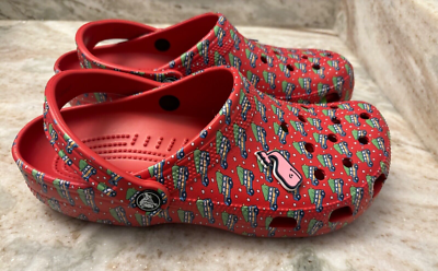 Crocs M8 W10 Classic Vineyard Vines Clogs with Whale Jibbitz 