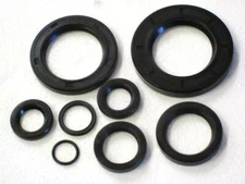 Triumph 500 twin engine oil seal kit complete seals set  UK Made early to 1974
