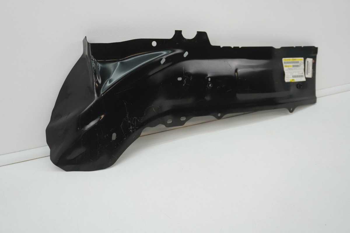 5220A659 Mitsubishi Sidemember, fr otr lh 5220A659, New Genuine
