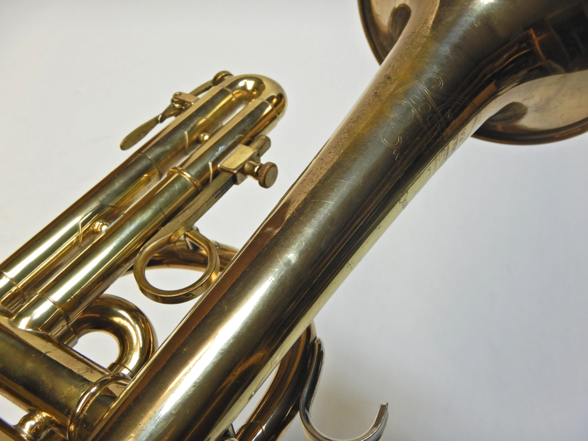 Vintage 1965 Olds Ambassador Cornet ( like Trumpet ) Bach 7c