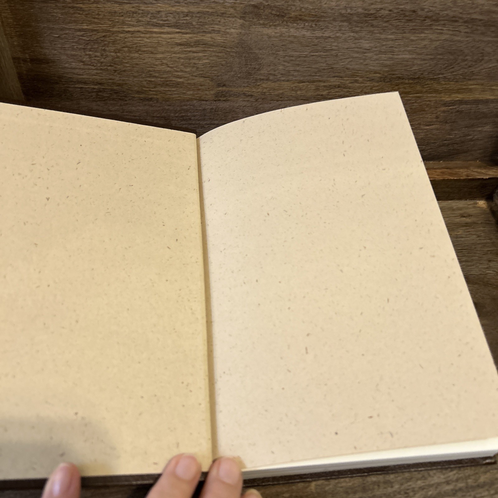 A Trail Of Memories, Education Of A Wondering Man NF Louis L’Amour Leatherette