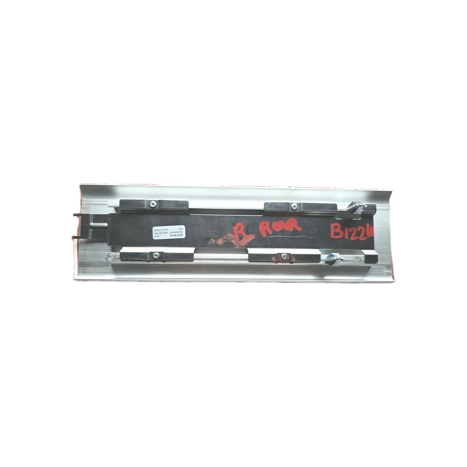2016 BENTLEY Bentayga FLYING SPUR DOOR SILL Right Rear