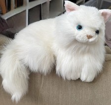 Beautiful White Persian Kitty Cat Plush 14 Inch Laying Down Soft Long Fur EUC