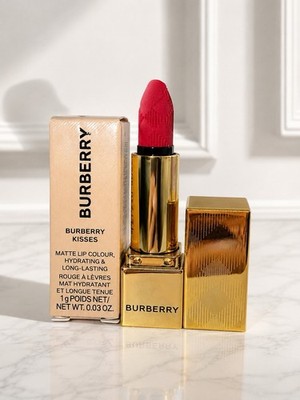 Burberry Kisses Matte Lipstick Mini 106 Matte The Red 0.03 Oz NIB