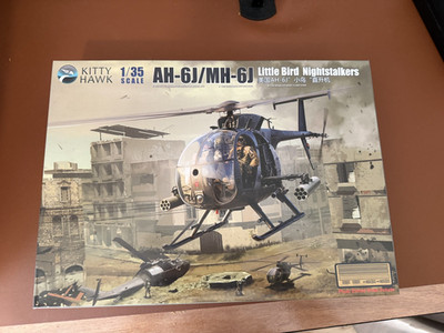 Kitty Hawk 1/48 AH-1Z ''Viper'' Helicopter #80125 KIT   Listed in USA   5685