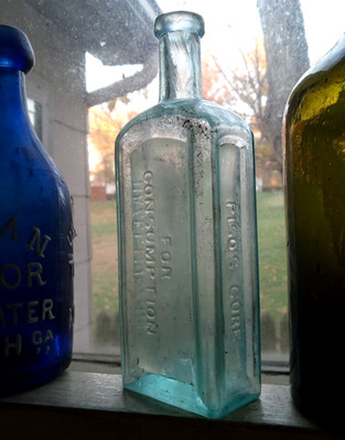 1860s EARLY HINGE MOLD PISO'S CURE FOR CONSUMPTION 6 3/4''''SIZE APPLIED LIP