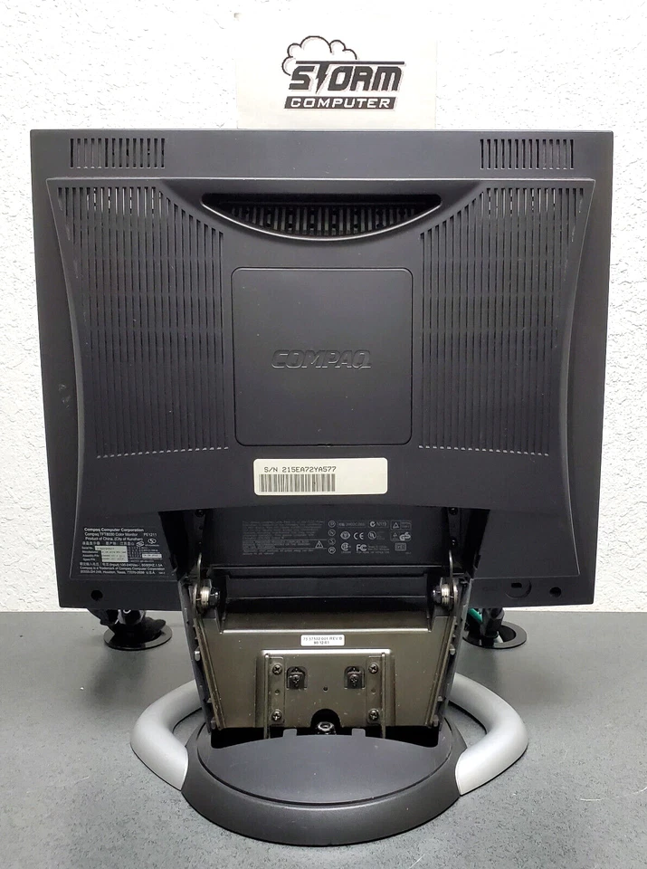 Vintage Compaq Color Monitor 18"  TFT8030 - Image 3 of 4