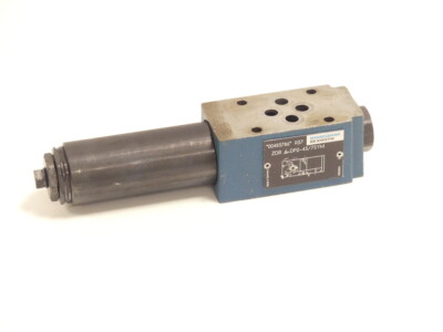 Mannesmann Rexroth ZDR 6 DP2-43/75YM Druckreduzierventil 24V Spulenspannung