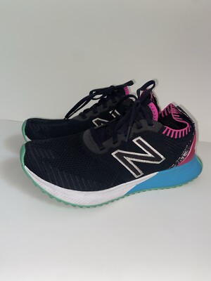 Size 8 - New Balance FuelCell Echo Black White Pink W