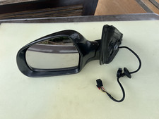 AUDI Q3 MK1 PASSENGERS WING MIRROR MANUAL FOLD 6 PIN 8U2857409D 2011-2015