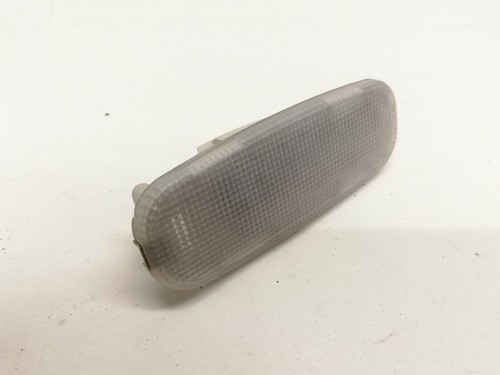 Mercedes W203  Innenleuchte Innenraumleuchte Leuchte  2108204001  (22)