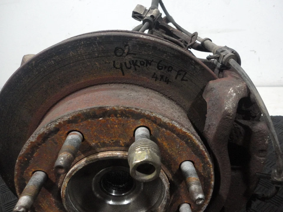 2002 GMC YUKON XL 2500 6.0L V8 4WD A/T 前左轴刀轮毂 — 第 2/4 张图片