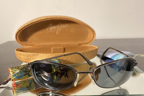 MAUI JIM MJ 131-02 ISLANDERS MADE IN 