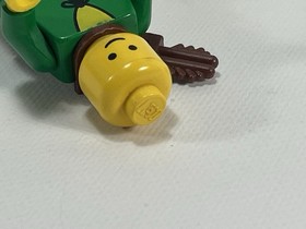 Lego Castle Forest Men Lot Of 3 With Hats And Weapons Vintage Authentic 80s/90s