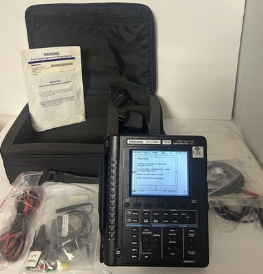 Tektronix THS730 Oscilloscope D.handheld device,200MHz, R-TSR 500 MS/s-Excellent