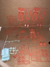 Vintage Junkyard Lot Of Model Parts And Pieces Lot Jy456 